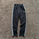 Adidas 28-32 (Adjustable)