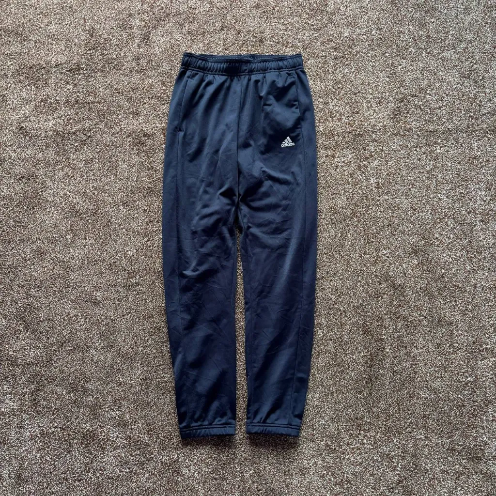 Adidas 24-26 (Adjustable)