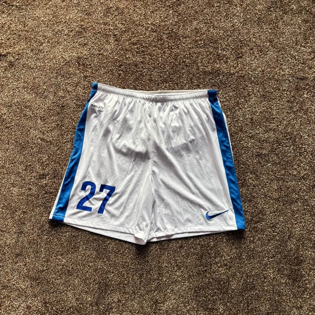 Nike ( 30,32,34 )