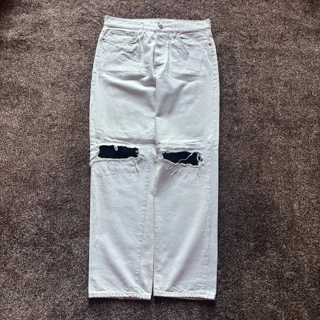 MNG-34 (Straight Fit)