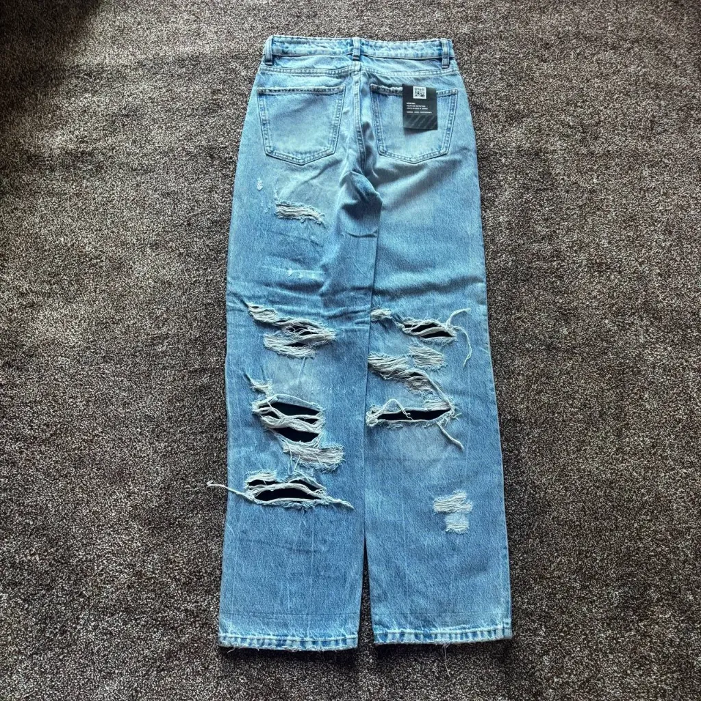 Zara-28 (Straight Fit)
