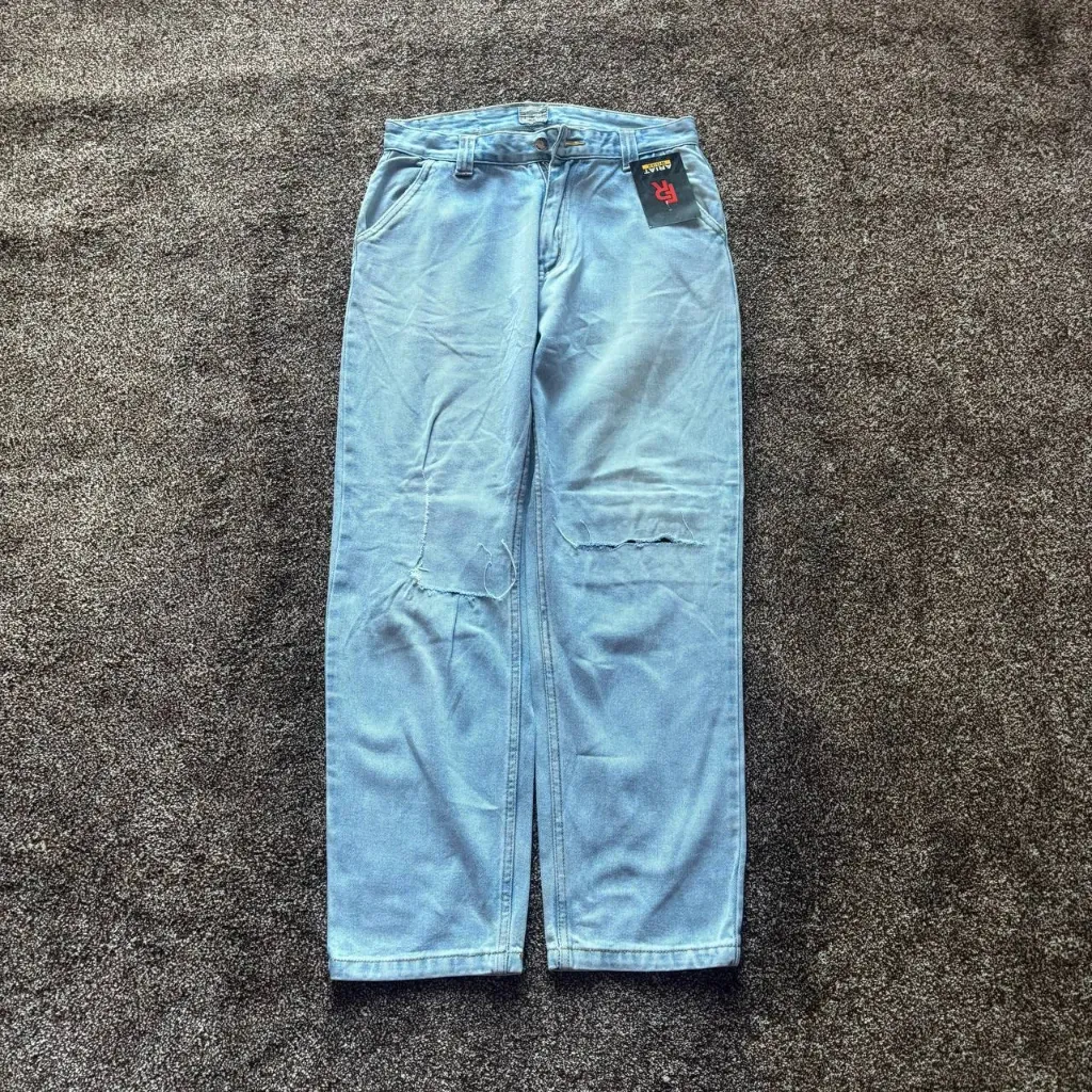 Ozzy-30 (Straight Fit)