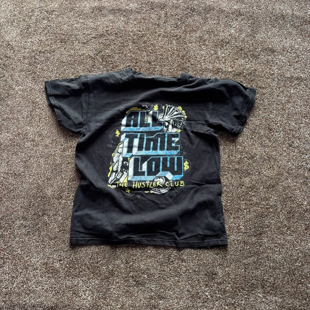 Vintage Tee - M