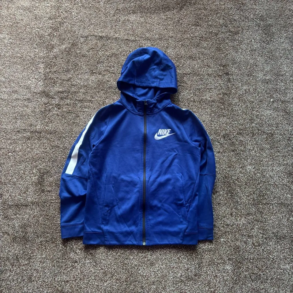 Nike-S