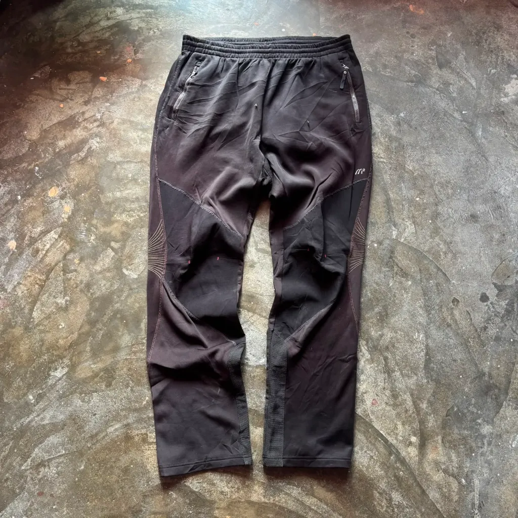 M2-32